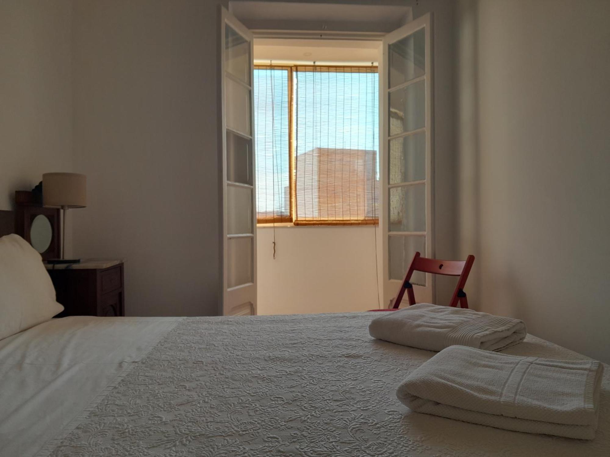 Apartamento Sobre O Rio Лиссабон Экстерьер фото