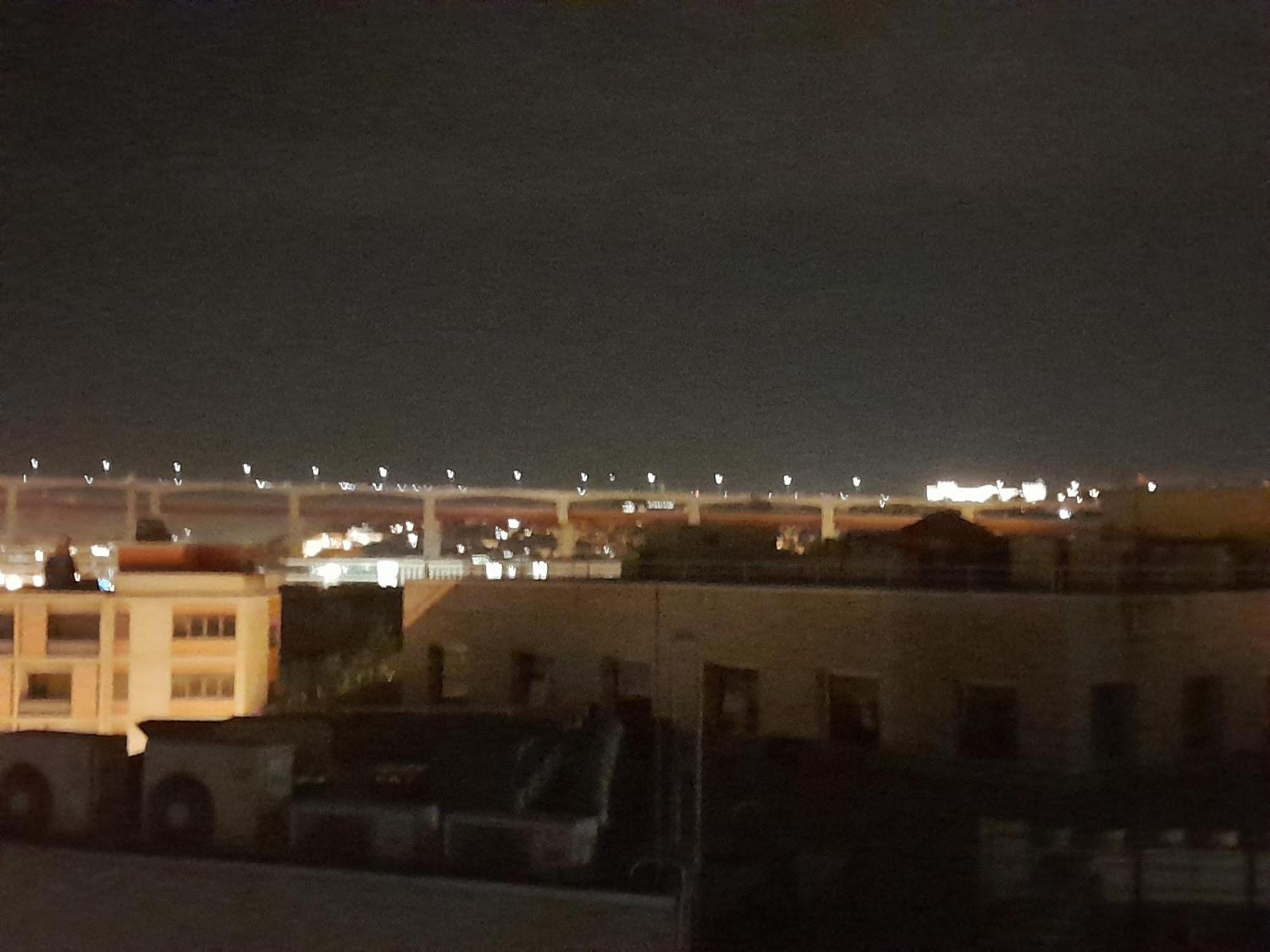 Apartamento Sobre O Rio Лиссабон Экстерьер фото